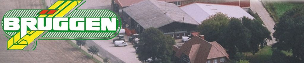 Ländliche Szene mit Gebäuden und Bäumen, das "BRÜGGEN"-Logo in Grün und Gelb ist sichtbar.
