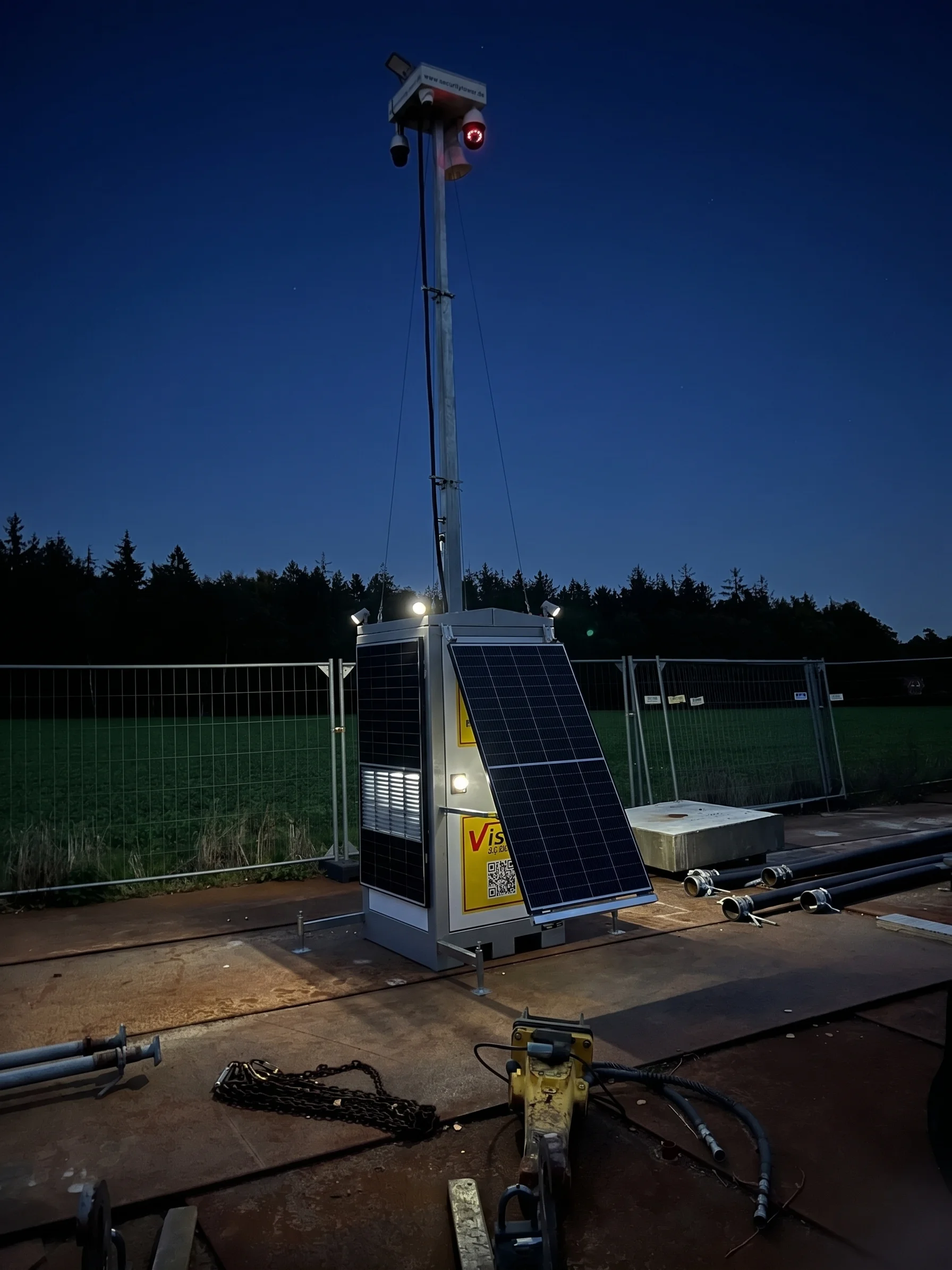 ViSec Securitytower im Einsatz bei Nacht
